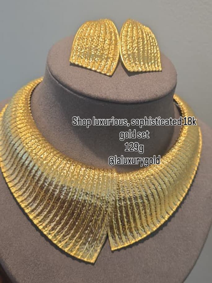 Bridal necklace set