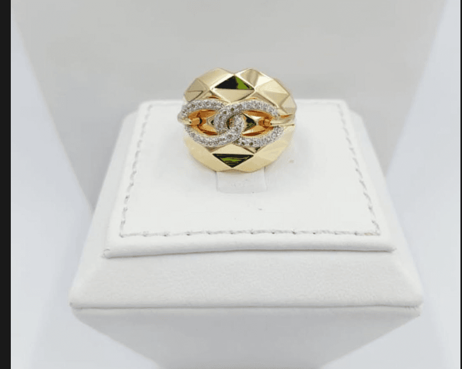 Wedding band set